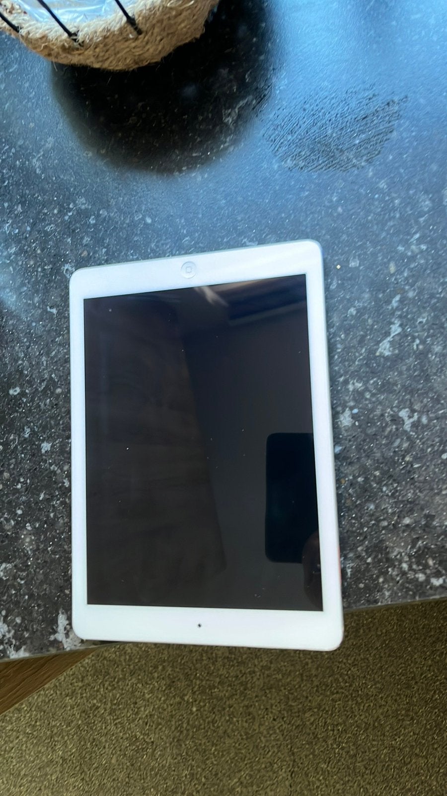 I pad space grey, Computers en Software, Apple iPads, Ophalen of Verzenden, Zo goed als nieuw, 10 inch, 16 GB