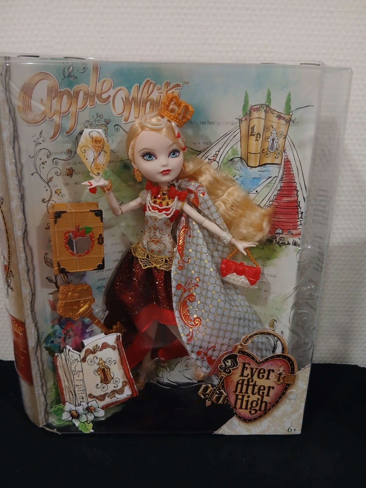 Ever After High Apple White pop - Nieuw in doos, Verzamelen, Poppen, Ophalen of Verzenden, Nieuw, Overige typen