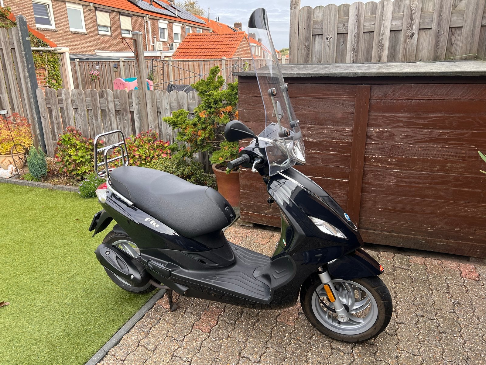 Piaggio Fly Scooter - blauw kenteken-Zwart, Goed Onderhouden, Ophalen, Gebruikt, Fly