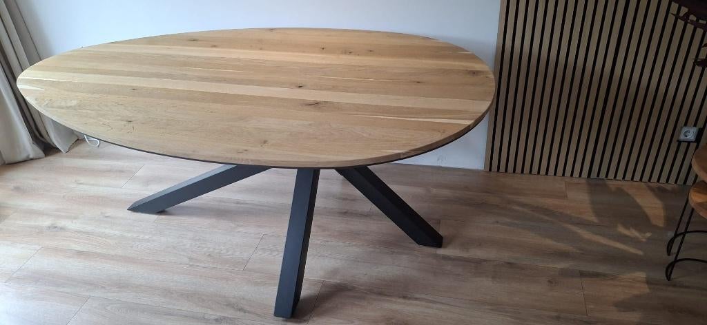 Ovale eikenhout eettafel 2,00 x 1,20 meter, Huis en Inrichting, Tafels | Eettafels, Ophalen, 100 tot 150 cm, Eikenhout, 200 cm of meer