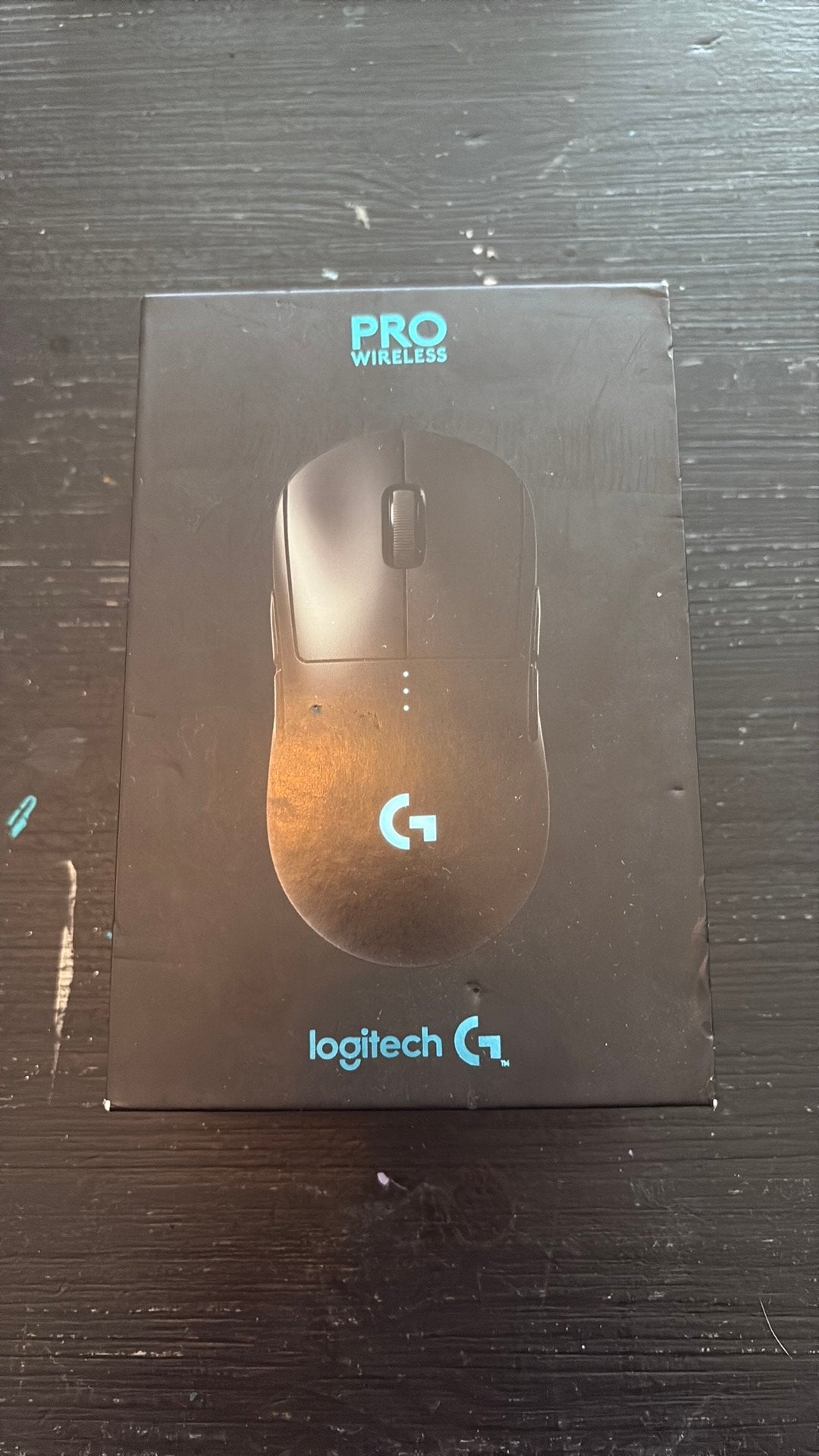 Logitech g pro, Ophalen of Verzenden, Zo goed als nieuw, Gaming muis
