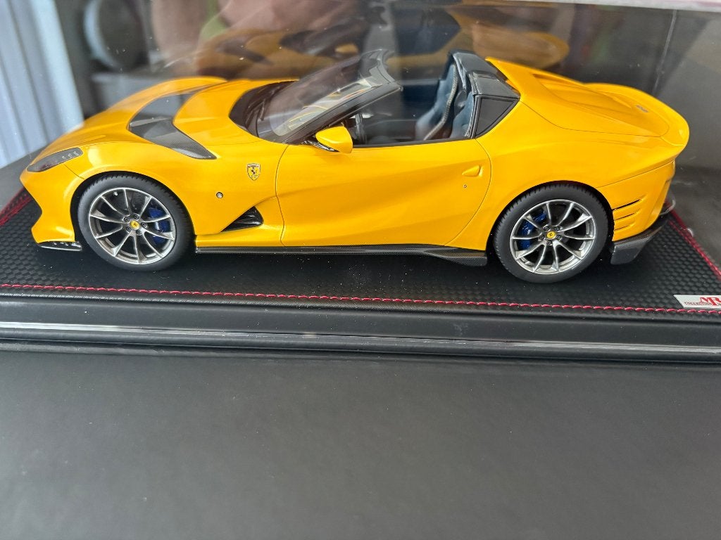 1:18 MR Ferrari 812 Competizione A Giallo Tristrato, Hobby en Vrije tijd, Modelauto's | 1:18, Verzenden, Nieuw, Auto, Overige merken