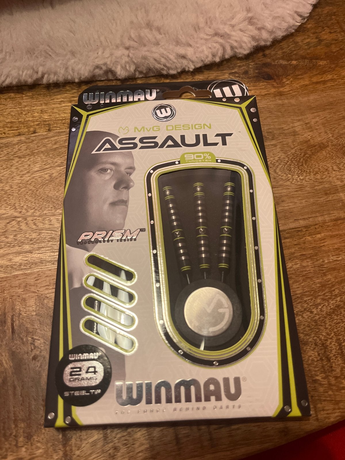 Winmau MVG Design Assault Darts 24 gram - Nieuw in doos, Sport en Fitness, Ophalen of Verzenden, Nieuw, Pijlen