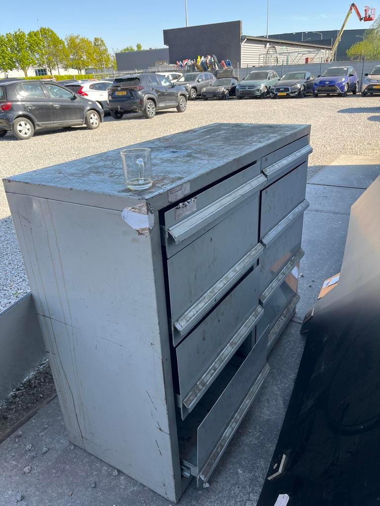 Robuuste Werkplaatskast met Laden - Ideaal voor Gereedschap, Ophalen, Gebruikt