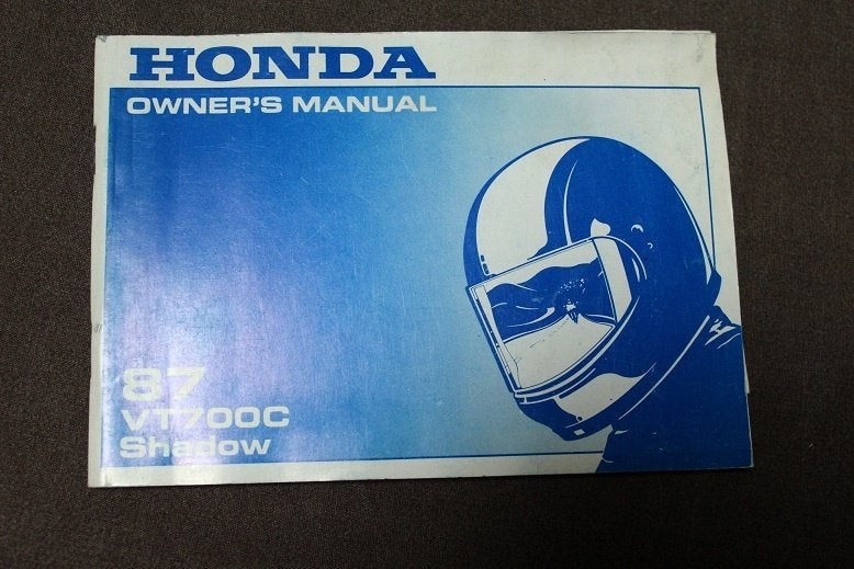 Honda VT700C Shadow 1987 motorcycle owner's manual VT 700, Ophalen of Verzenden, Honda