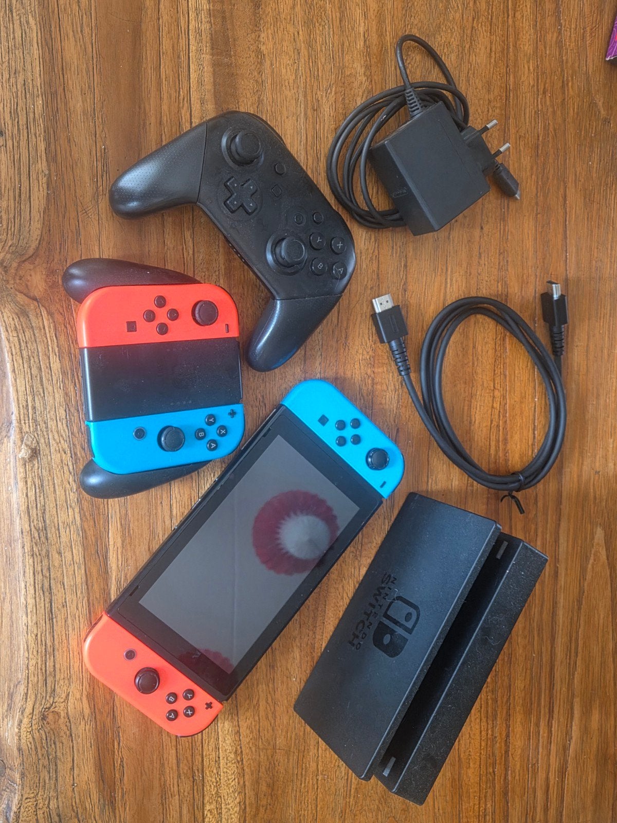 Nintendo Switch met extra controller en accessoires, Ophalen of Verzenden, Gebruikt, Met 3 controllers of meer, Switch Original