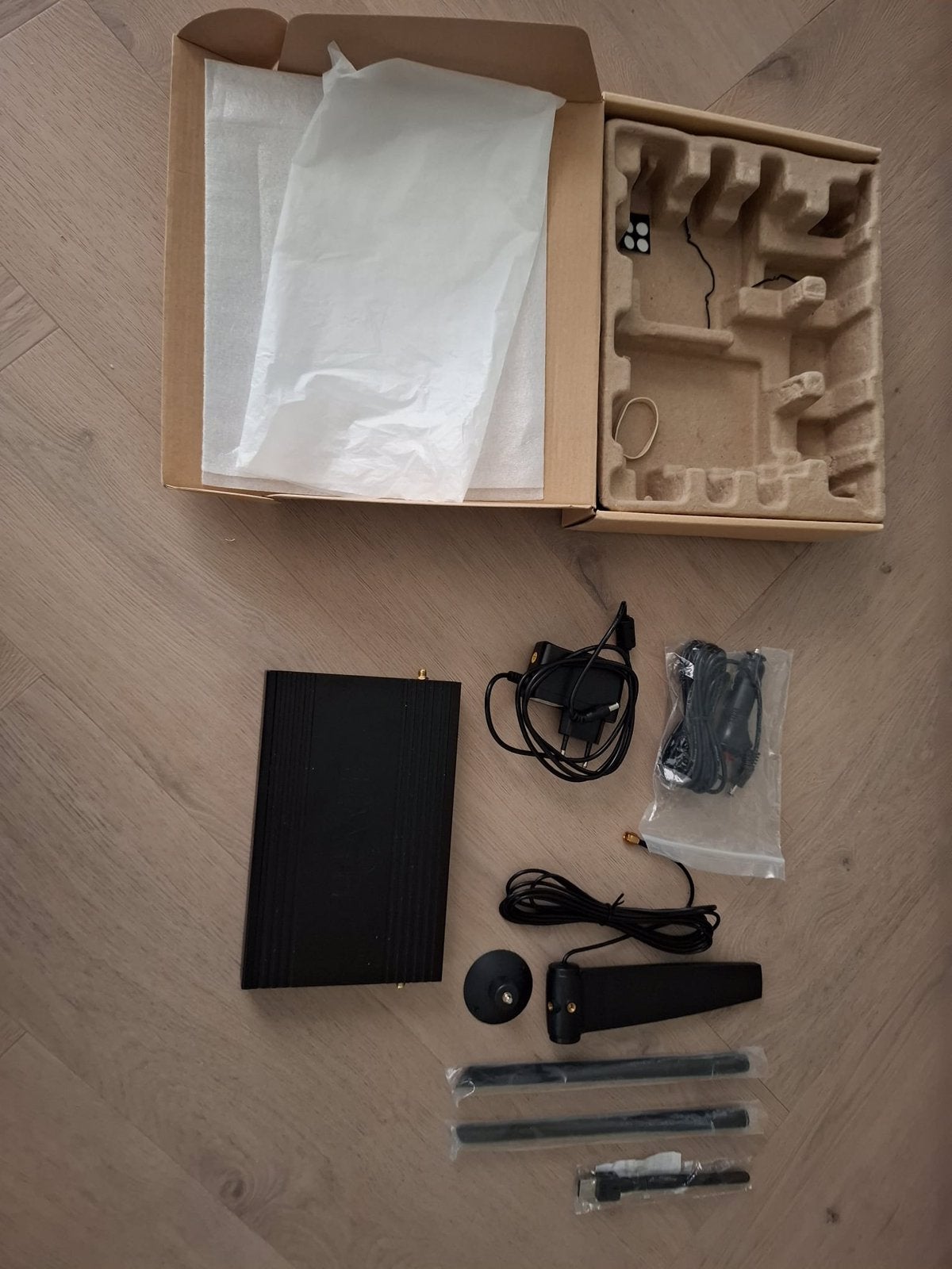EZ Hotspot V4, Ophalen, Zo goed als nieuw