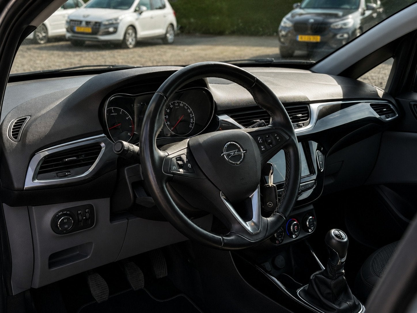 Opel Corsa 1.0 Turbo Online Edition/CAMERA/NAVI/NW APK, Auto's, Voorwielaandrijving, Leder en Stof, 49 €/maand, Origineel Nederlands
