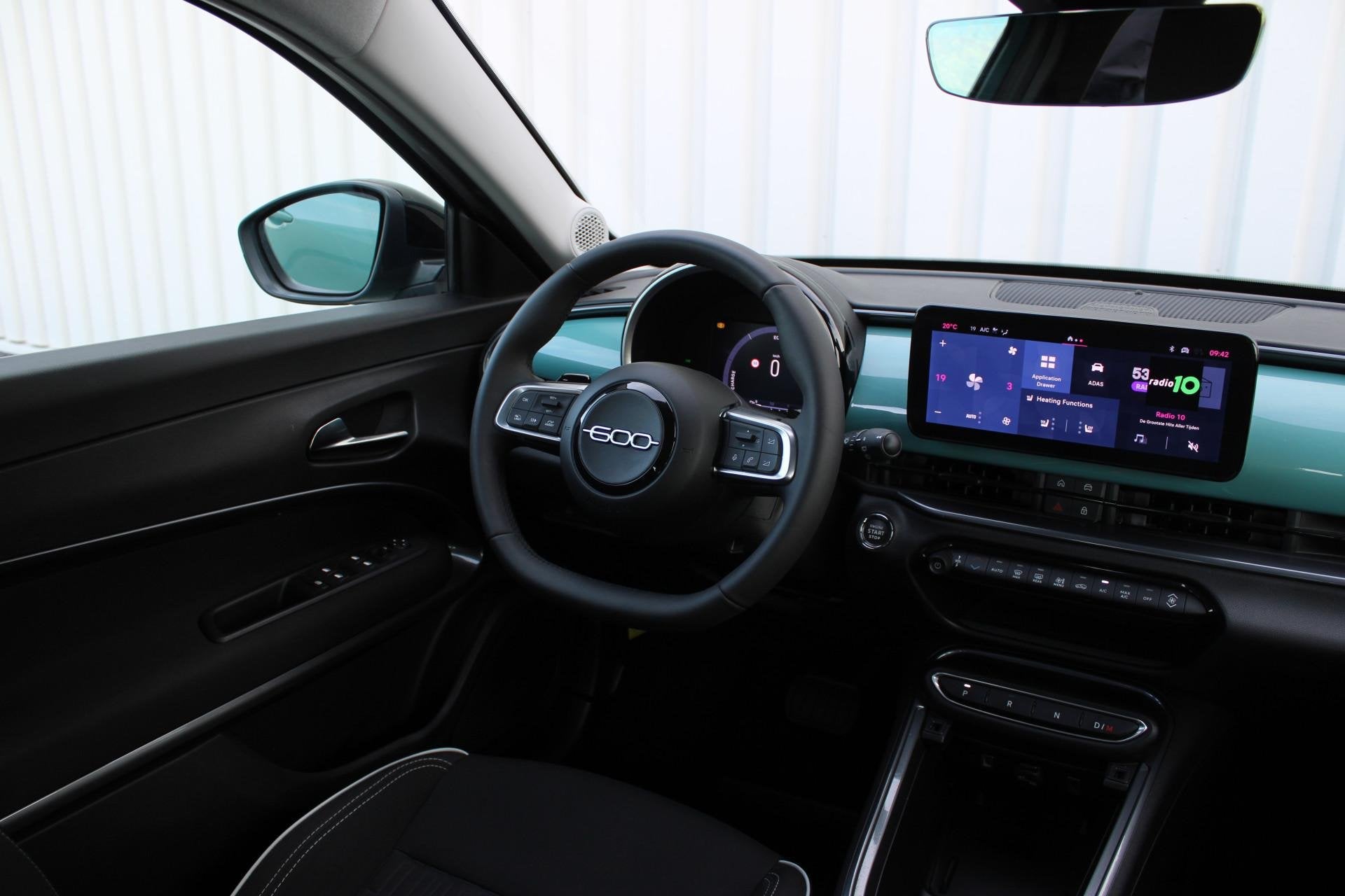 Fiat 600 1.2 Hybrid Urban | Incl. 12 maanden garantie | Stoe, Auto's, Stof, Gebruikt, Euro 6, 1199 cc