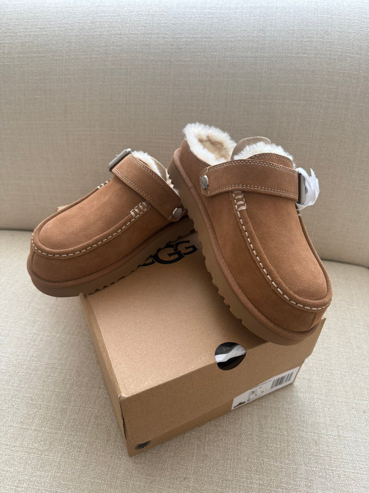 Ugg goldenstar evelina chestnut maat 38, Ophalen of Verzenden, Nieuw, Jongetje of Meisje, Laarsjes