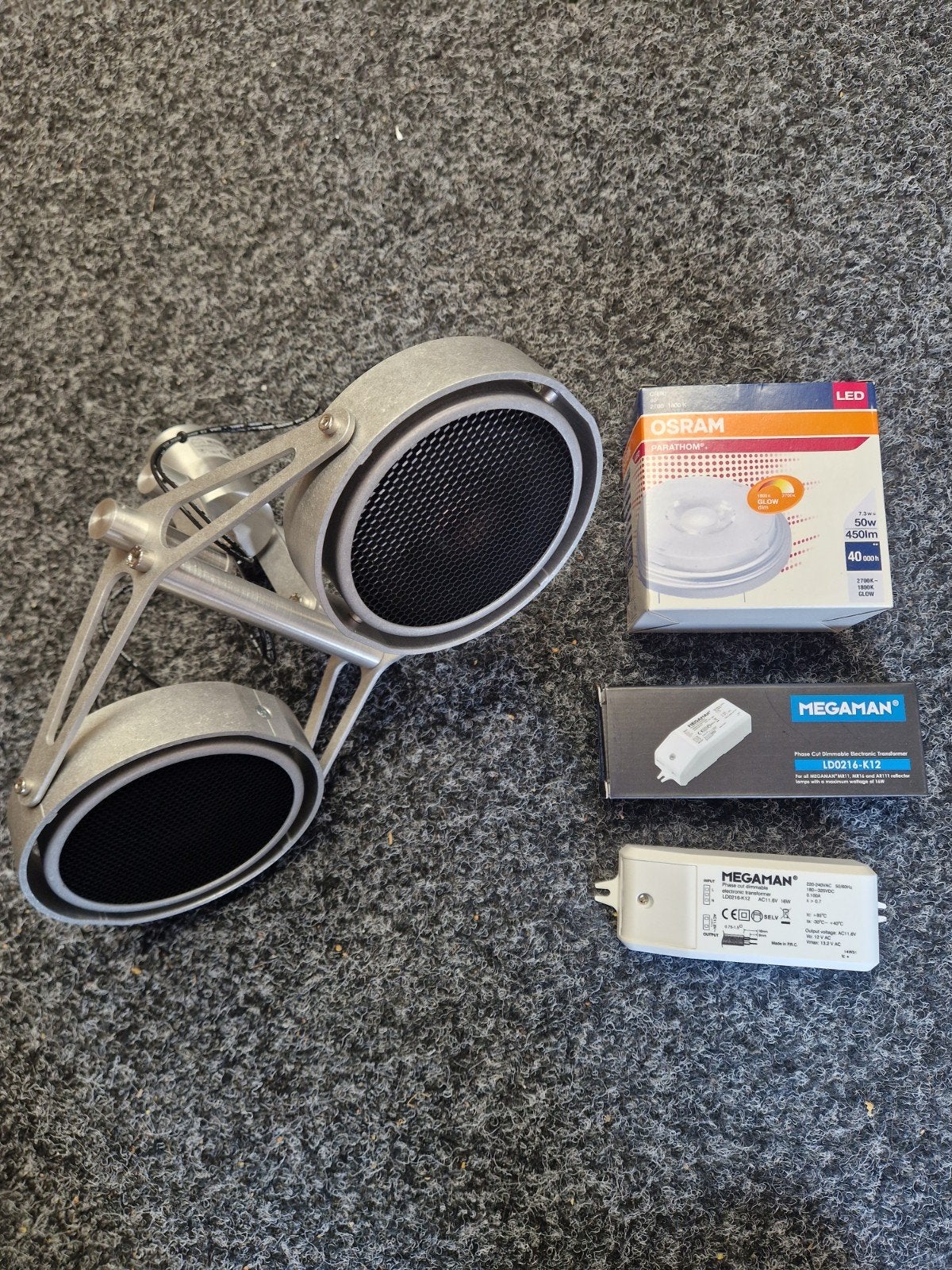 Modular Nomad spot 2x AR111 LED incl honeycomb filters, Zilver, Ophalen of Verzenden, Zo goed als nieuw, Plafondlamp