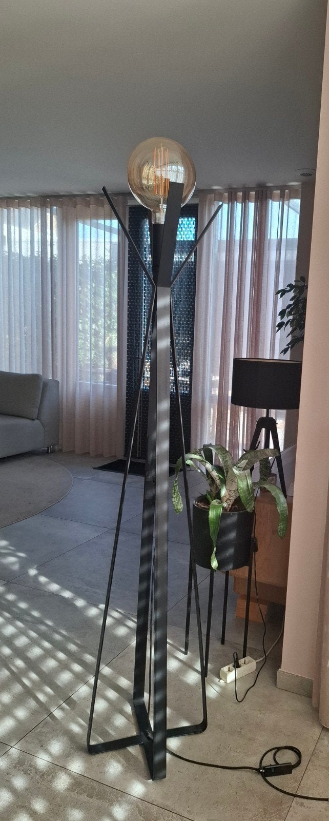 woonkamer lamp. zwart metaal.dimmer, Ophalen, Zo goed als nieuw, Metaal, 150 tot 200 cm