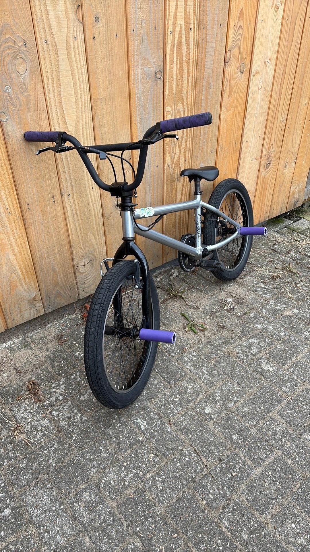 Btwin bmx 20 inch, Ophalen, Gebruikt, Staal, Velgrem