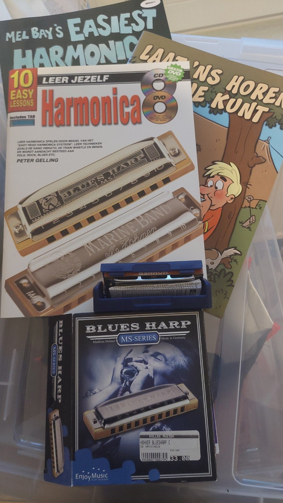 Twee mondharmonica's met 4 muziekboeken voor beginners, Ophalen, Gebruikt, C-mondharmonica, Met koffer of doosje