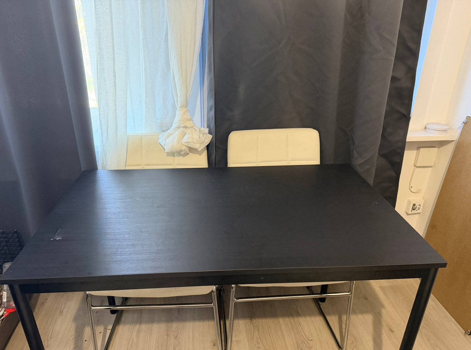 Eet tafel, Ophalen, Nieuw