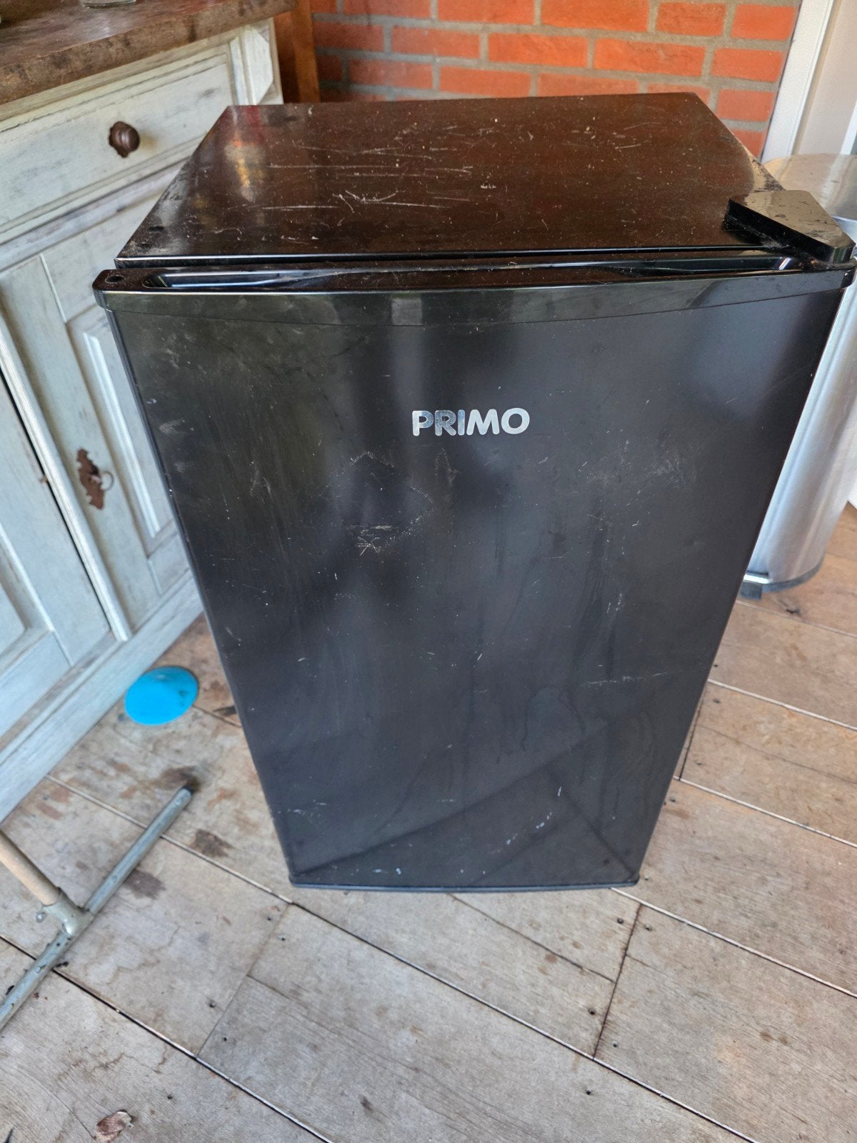 Compacte Primo koelkast met vriesvak, Witgoed en Apparatuur, Ophalen, Gebruikt, Minder dan 85 cm, Minder dan 75 liter