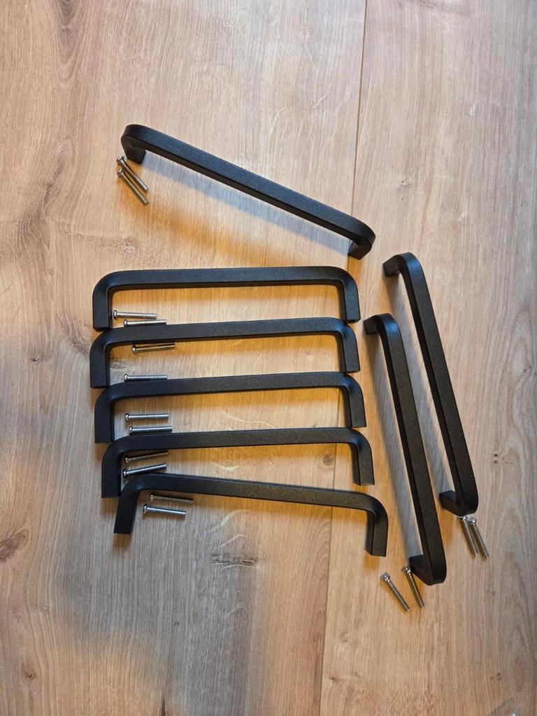 Set van 8 zwarte Borghamn handgrepen van IKEA, Overige typen, IKEA, Ophalen of Verzenden, Zo goed als nieuw
