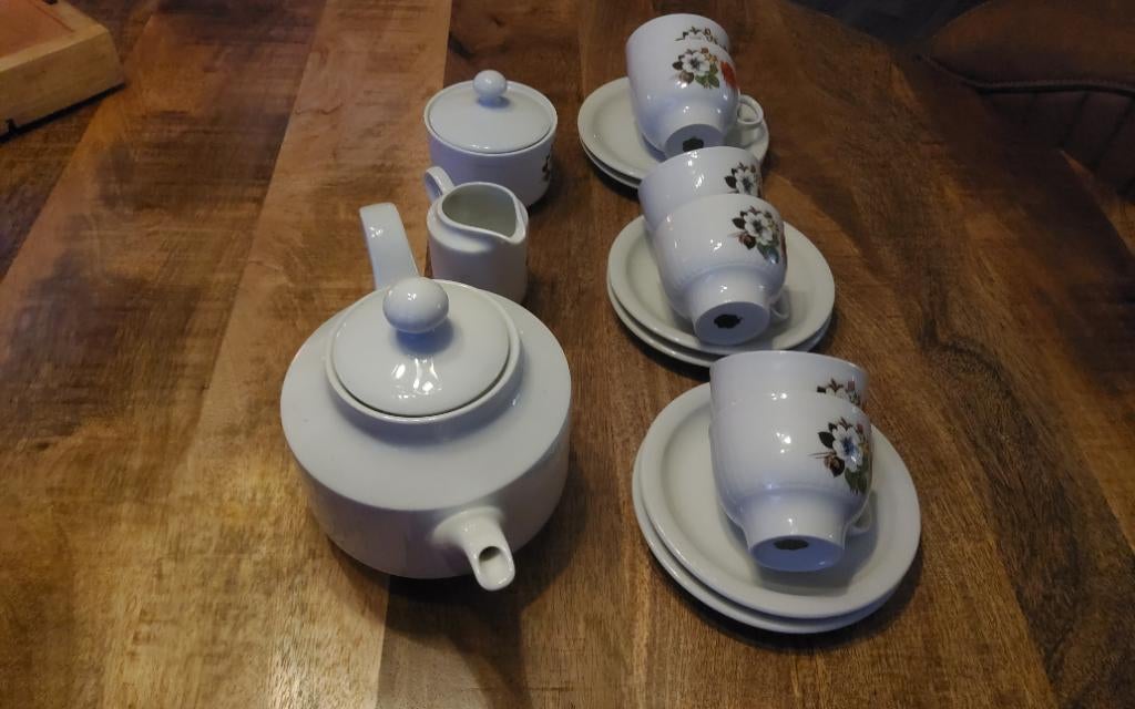 Koffie servies, Ophalen