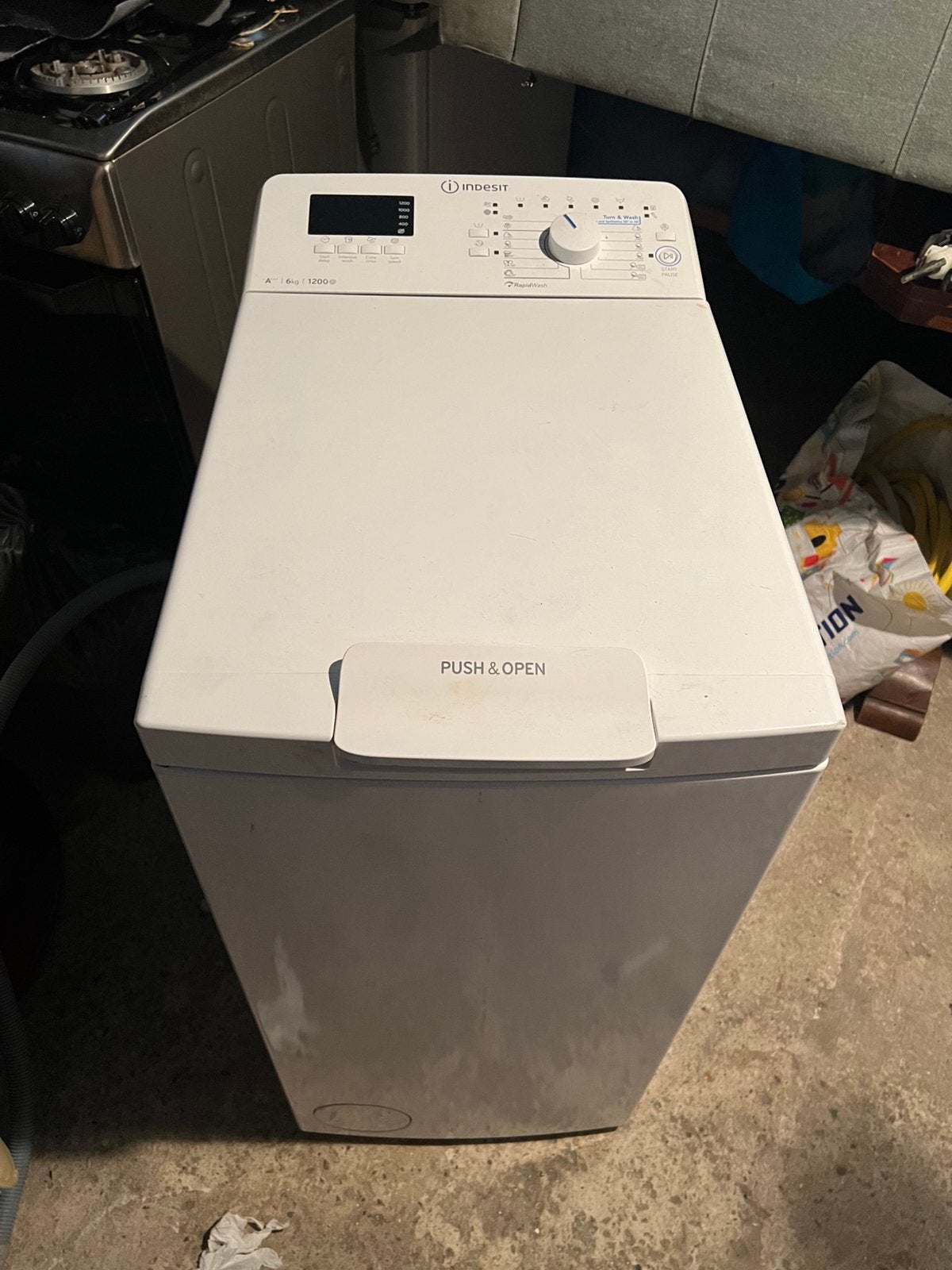Te koop wasmachine indesit zo goed, Ophalen of Verzenden, Zo goed als nieuw, 85 tot 90 cm, 1200 tot 1600 toeren