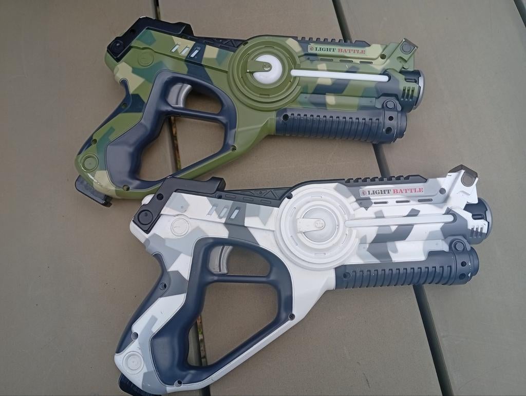 Light battle Lasergame set - 2 stuks - Camouflage, Ophalen of Verzenden, Zo goed als nieuw, Jongen of Meisje