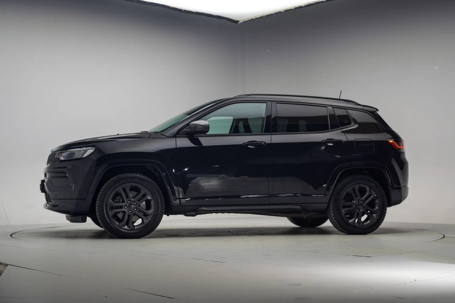 Jeep Compass 4xe 190 Plug-in Night Eagle Aut. [ Navi Camera, Automaat, Zwart, Bedrijf, Vierwielaandrijving