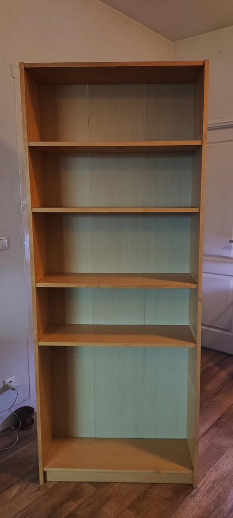 Moet voor 15.05 weg! Licht hout kleur boekenkast, Met plank(en), Gebruikt, 150 tot 200 cm, 25 tot 50 cm