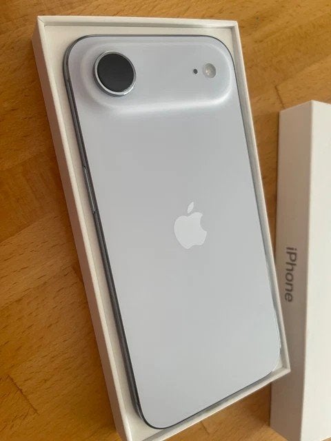 Apple iPhone 17 Air 256GB Gold Inclusief Factuur, Telecommunicatie, Mobiele telefoons | Apple iPhone, 256 GB, Overige modellen