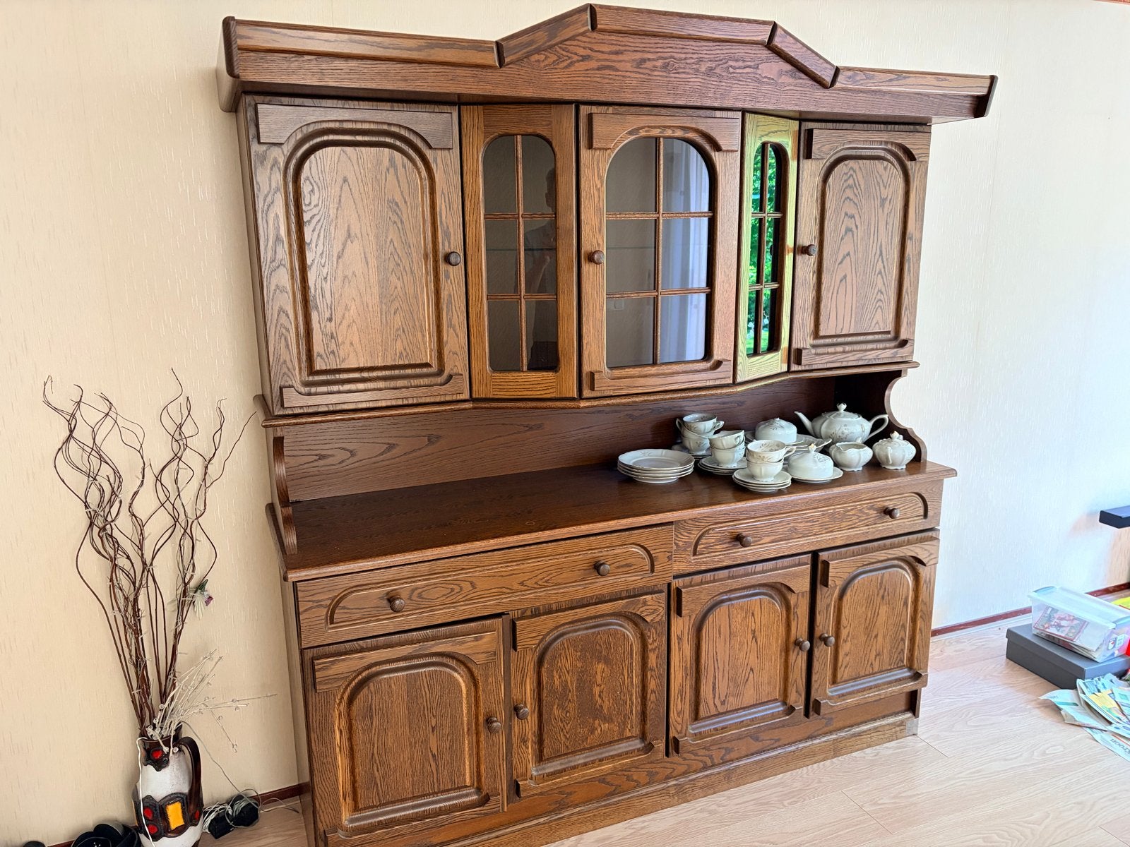 Massief eiken dressoir met vitrinekast, Ophalen