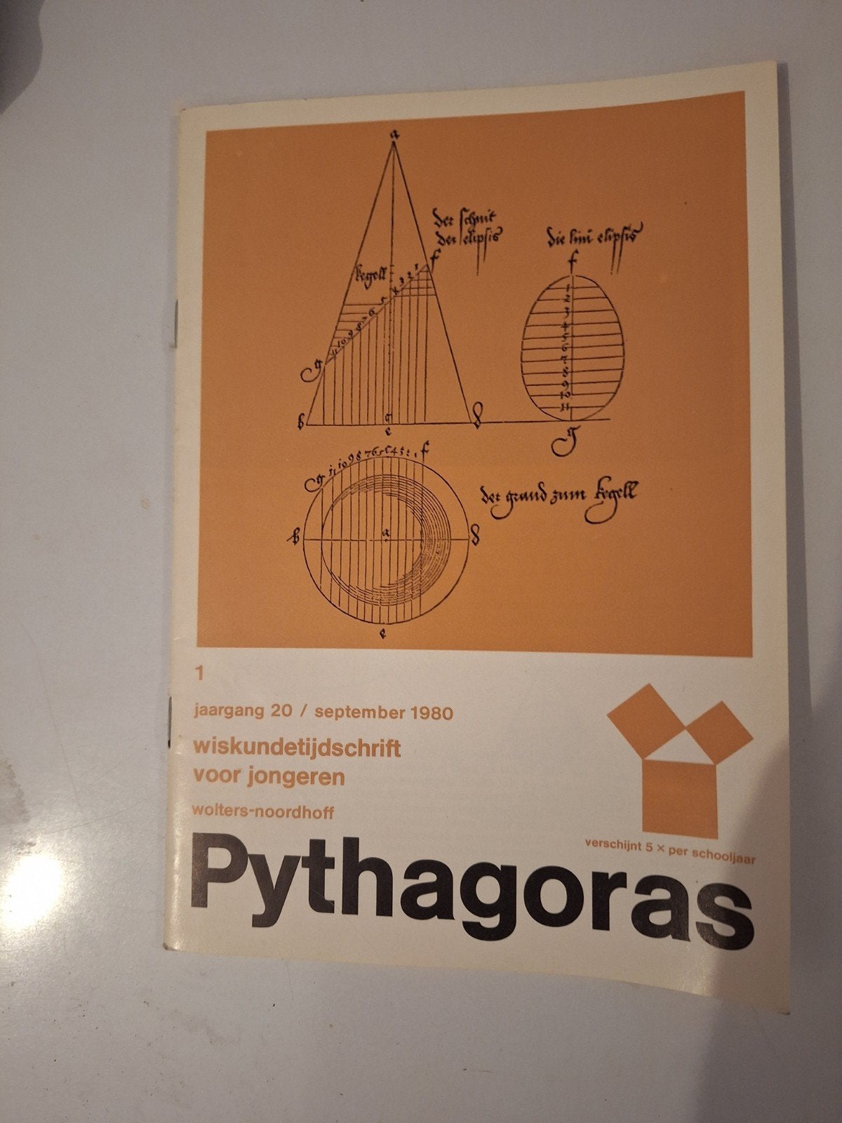 Pythagoras Wiskundetijdschrift voor Jongeren (2 stuks), Ophalen of Verzenden, Gelezen, Wetenschap en Natuur