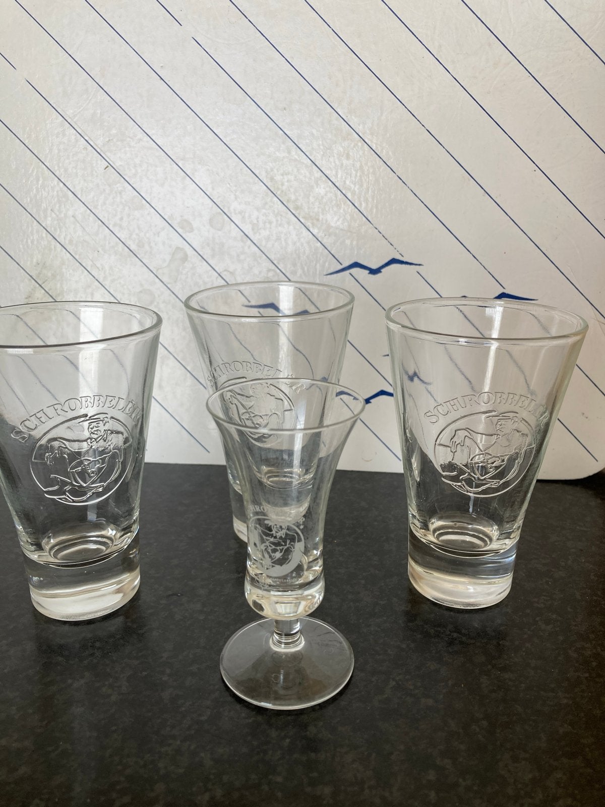 Schrobbelèr glaasjes - set van 4 stuks, Huis en Inrichting, Ophalen, Glas of Glazen, Gebruikt, Overige merken
