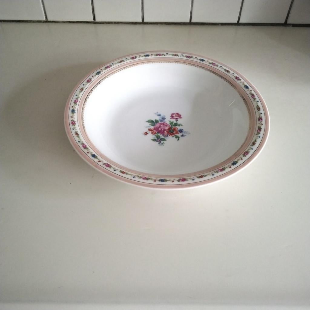 Limoges   grote ( fruit) schaal, Ophalen of Verzenden
