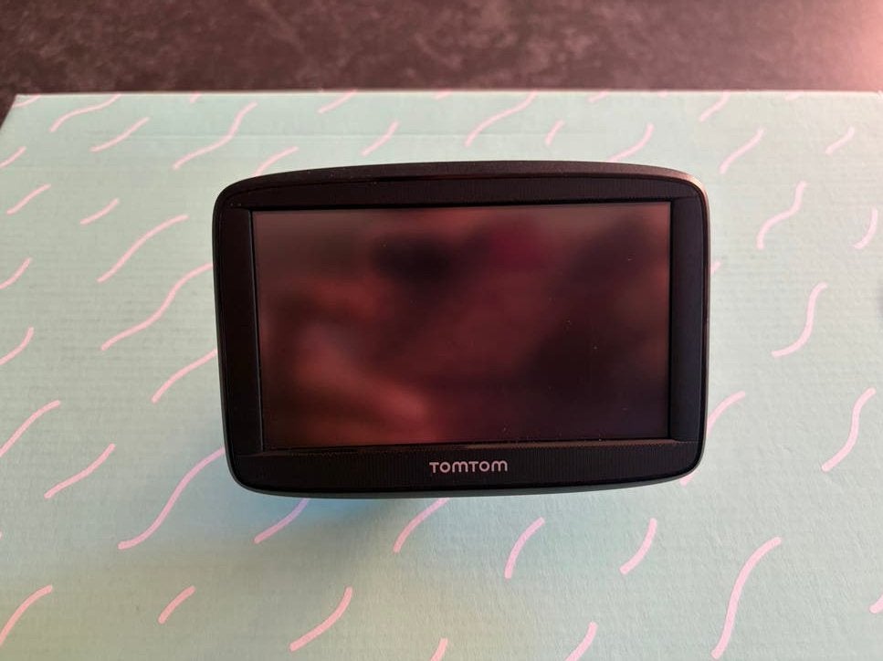 TomTom 4aa43 Navigatiesysteem met accessoires, Ophalen of Verzenden, Zo goed als nieuw