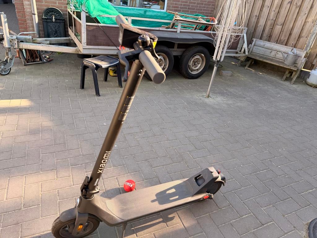 Xiaomi Elektrische step - 2 jaar oud, weinig gebruikt, Ophalen, Zo goed als nieuw, Elektrische step (E-scooter)