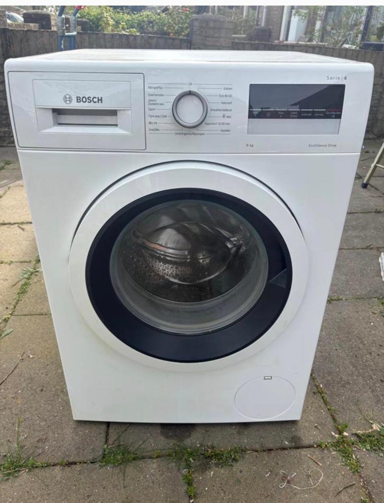 Bosch Serie 4 Wasmachine 8 kg, Ophalen, 1200 tot 1600 toeren, 8 tot 10 kg, Zo goed als nieuw