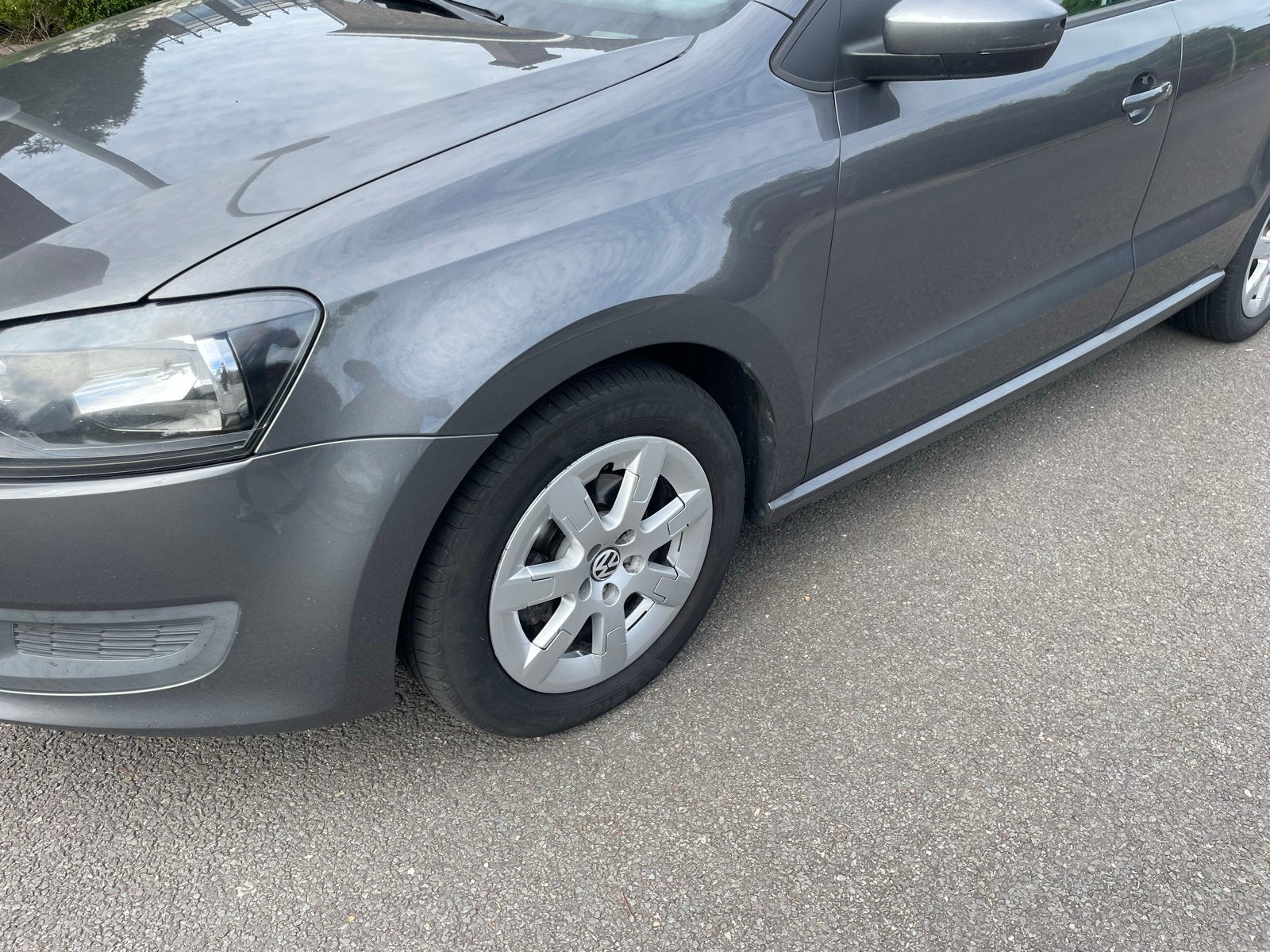 Volkswagen polo aluminium velgen  met zomerbanden 185/60 R15, Ophalen of Verzenden, Gebruikt