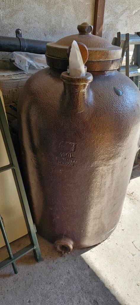 UNIEK! Stenen LIKEURvat of pot 100 l., Ophalen