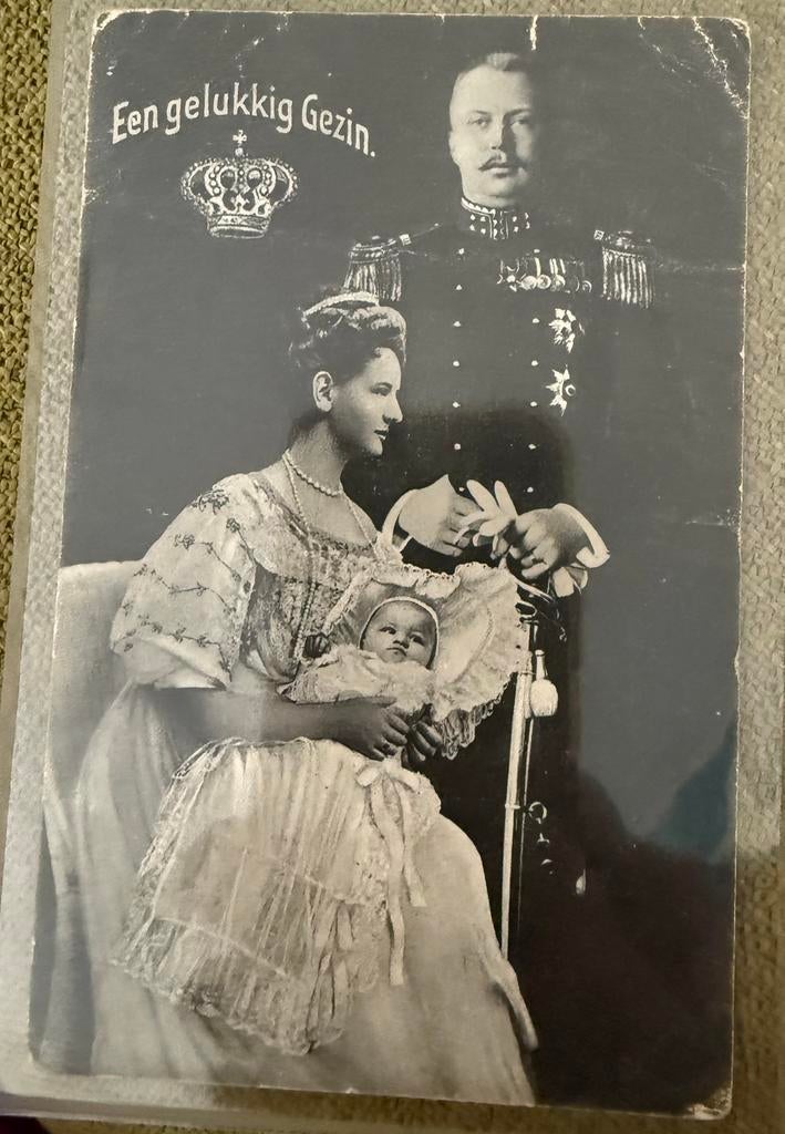 Ansichtkaart Een gelukkig gezin, Ophalen of Verzenden, Voor 1920