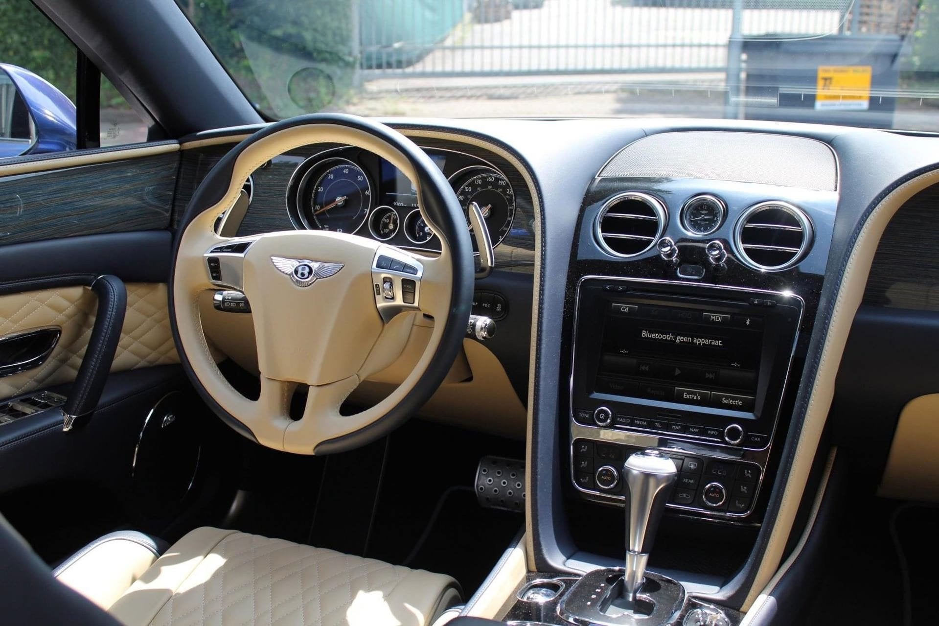 Bentley Flying Spur 4.0 V8 S Mulliner|Full-options|Fraaie st, Auto's, Bentley, Automaat, Dealer onderhouden, Gebruikt, Leder