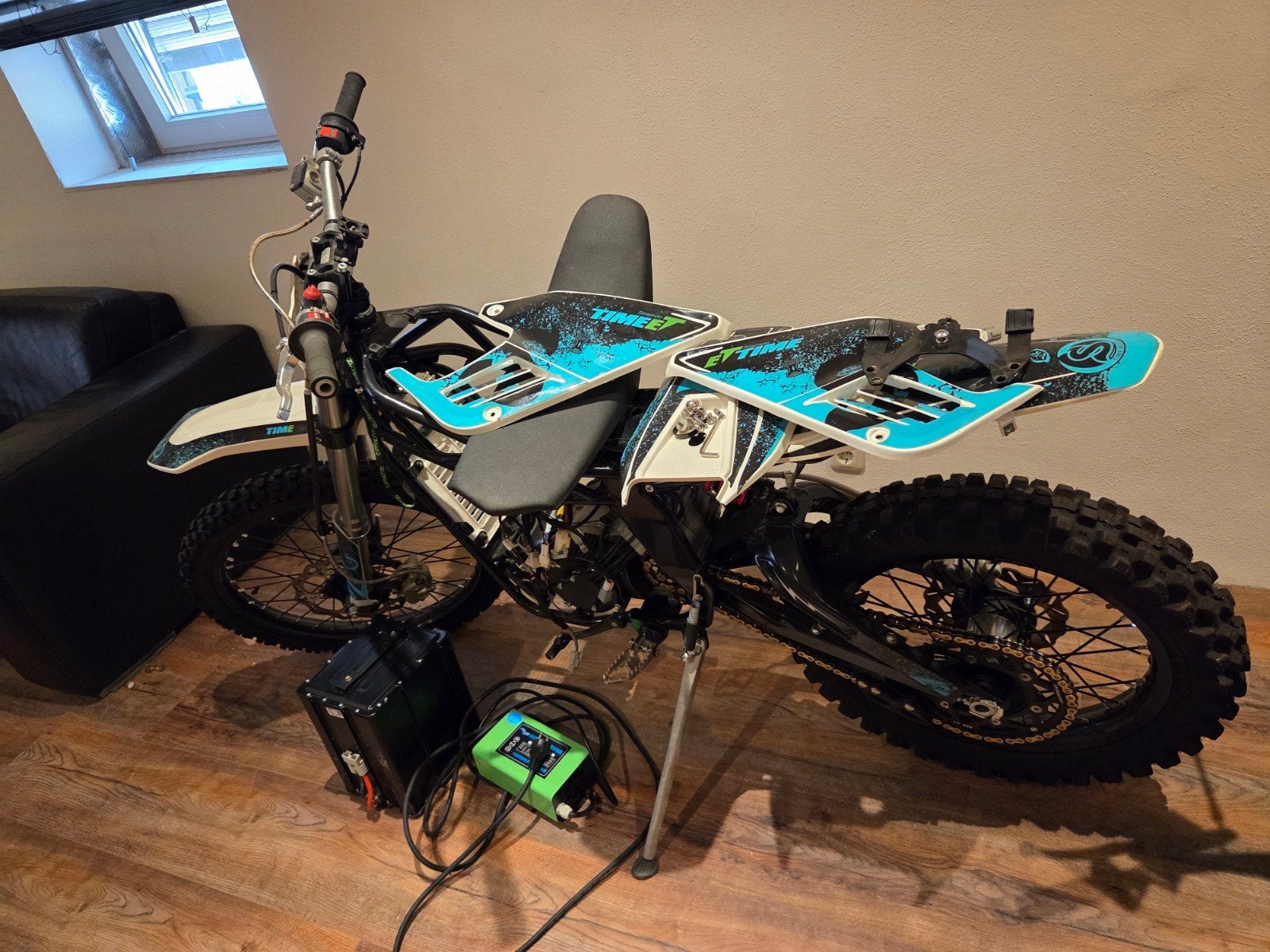 Elektrische crossmotor - Krachtig en stil rijplezier, Onbekend, Crossmotor, 11 kW of minder, Automaat