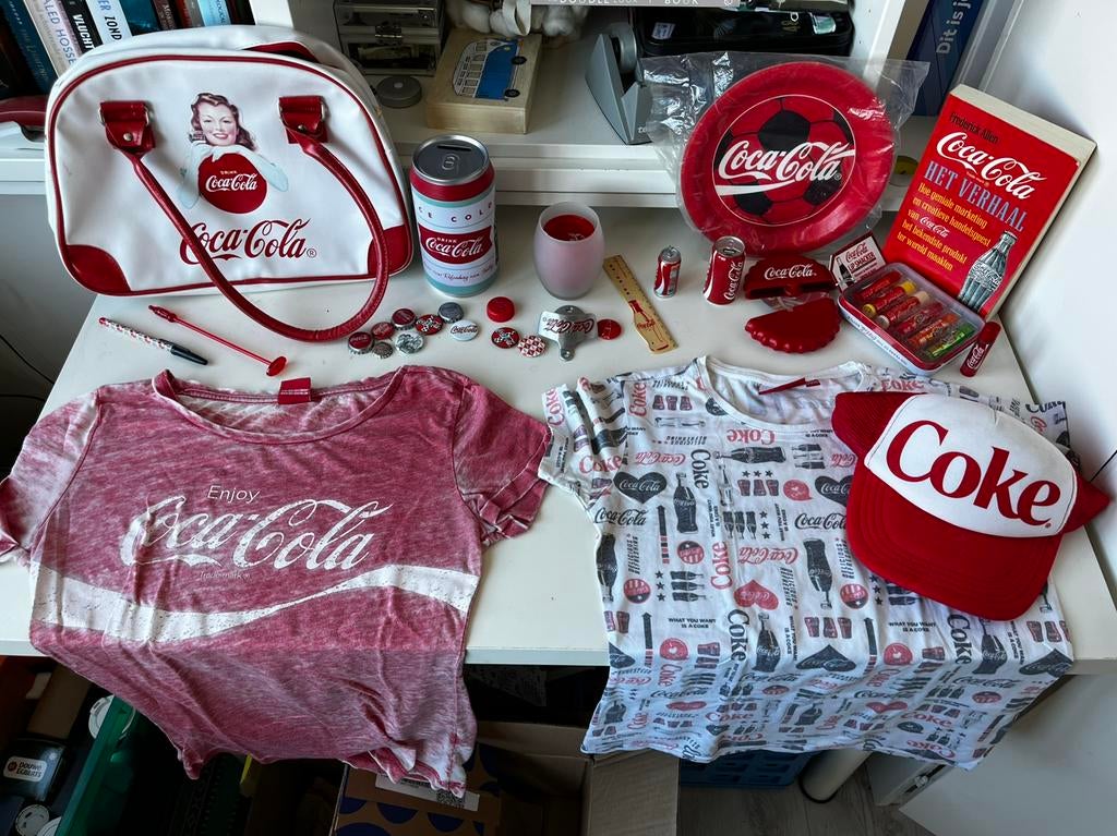 Grote coca cola verzameling, Ophalen