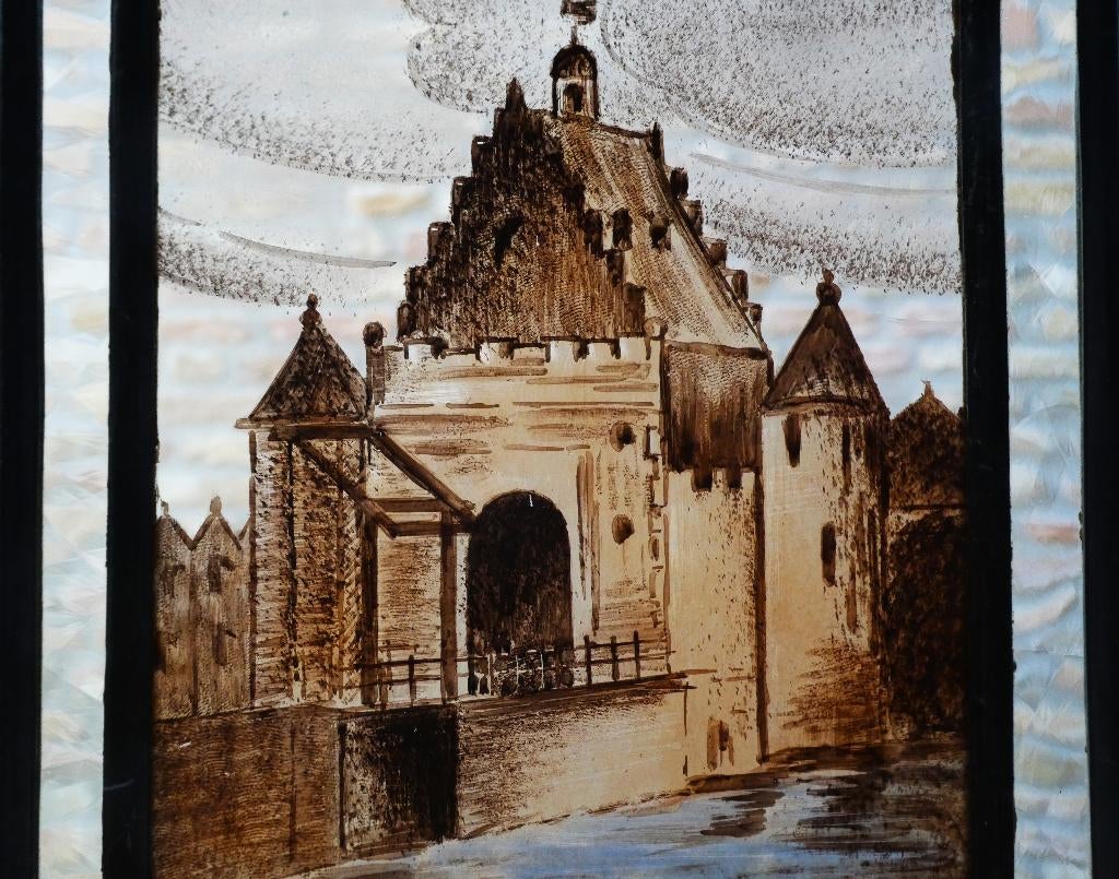 Glas in lood raamhanger met poort / kasteel gebrandschilderd, Antiek en Kunst, Curiosa en Brocante, Ophalen of Verzenden