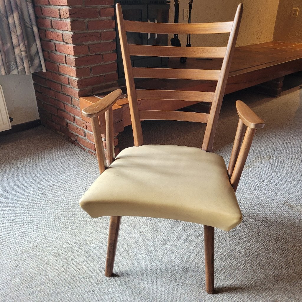 Vintage Deens Design Easy Chair met unieke V-armleuningen, Ophalen, Gebruikt, Bruin, Eén
