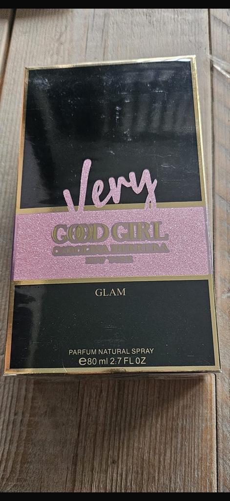 Very Good Girl Glam Parfum Natural Spray 80ml, Ophalen of Verzenden, Zo goed als nieuw