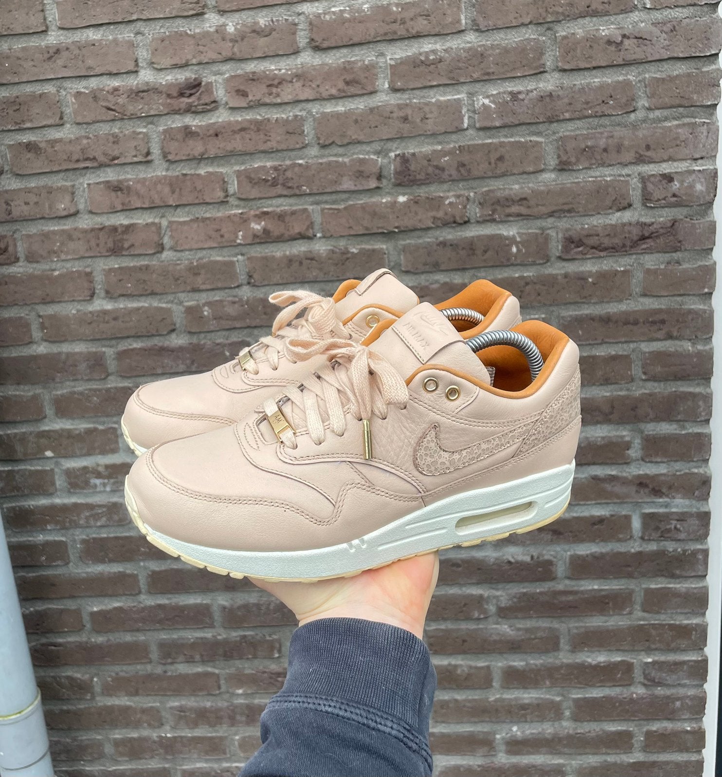 Nike Air Max 1 Premium, Kleding | Dames, Schoenen, Zo goed als nieuw, Sneakers of Gympen, Overige kleuren, Ophalen of Verzenden