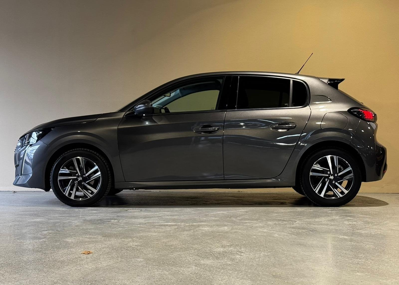 Peugeot 208 1.2 PureTech GT Pack |Camera, Auto's, 12 maanden, 101 pk, Gebruikt, Euro 6