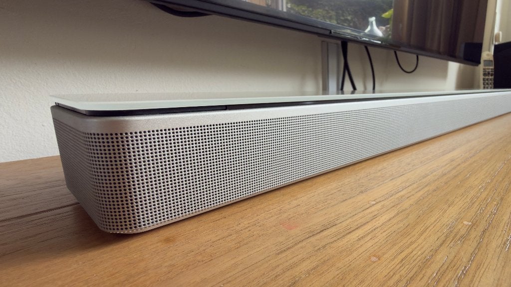 Foto 3 van Bose Soundbar 700 – wit/zilver