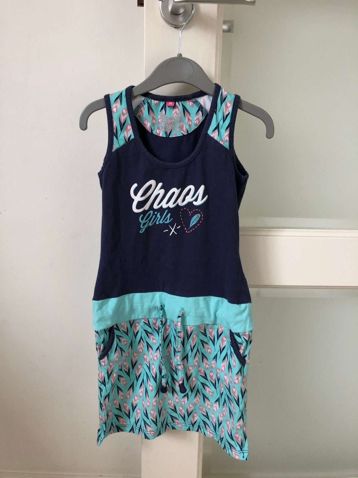 Zomerjurk,  122-128, Chaos & Order, Kinderen en Baby's, Kinderkleding | Maat 122, Ophalen of Verzenden, Gebruikt, Meisje, Jurk of Rok