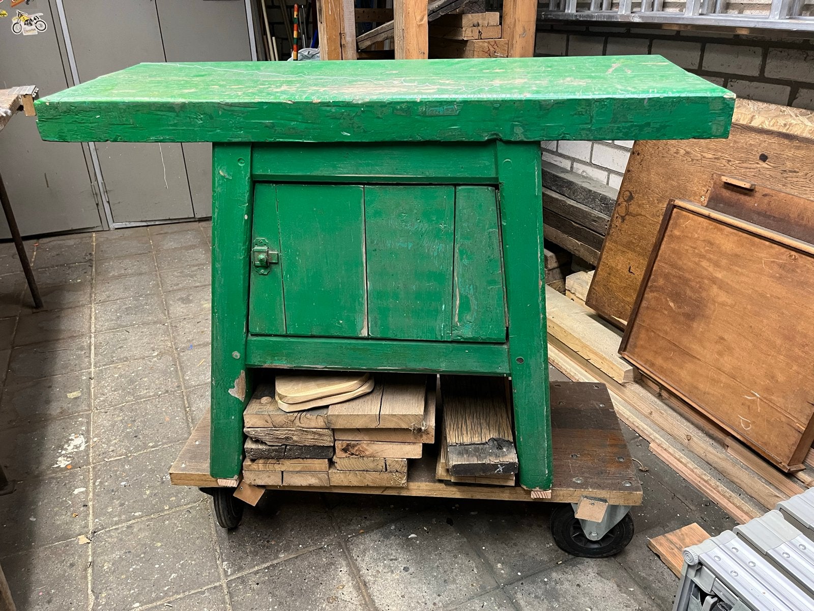 Vintage Groene Werkbank met Opslag, Ophalen