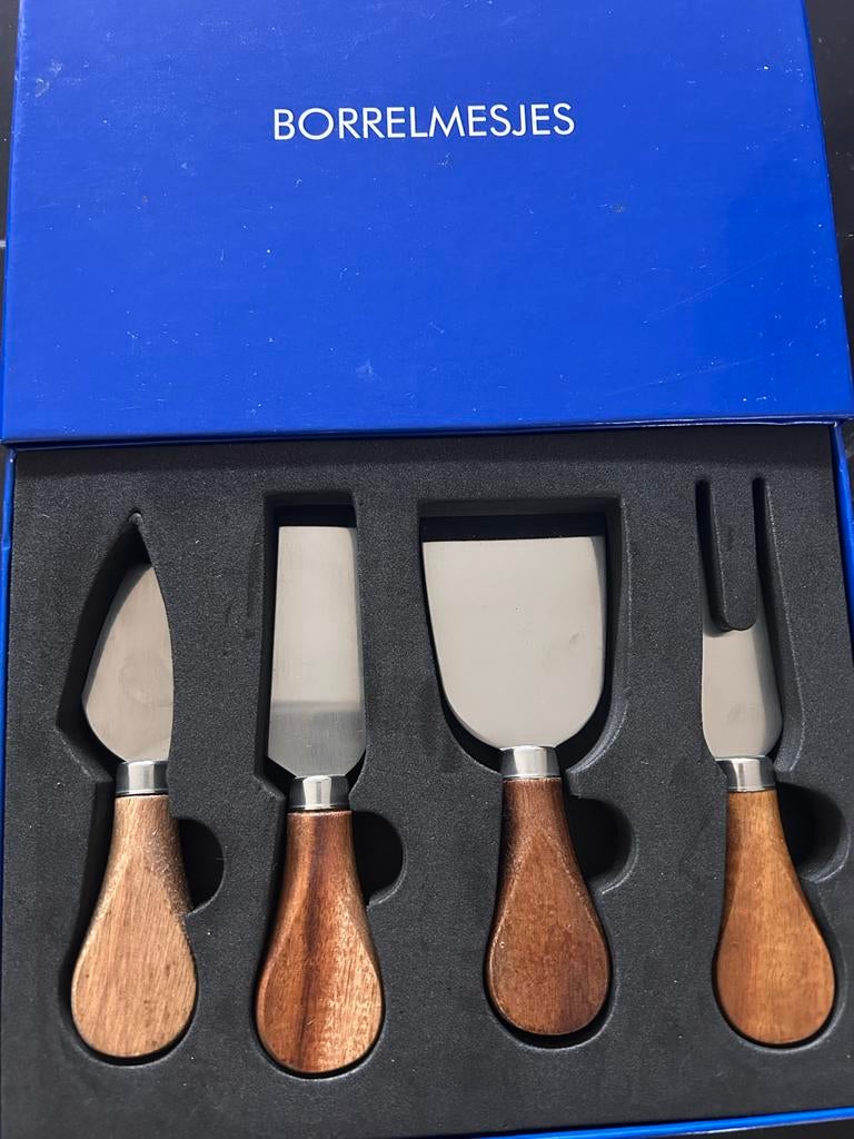 Nieuwe Borrelmesjes Set met Houten Handvatten, Huis en Inrichting, Keuken | Bestek, Nieuw, Bestekset, Hout, Ophalen of Verzenden