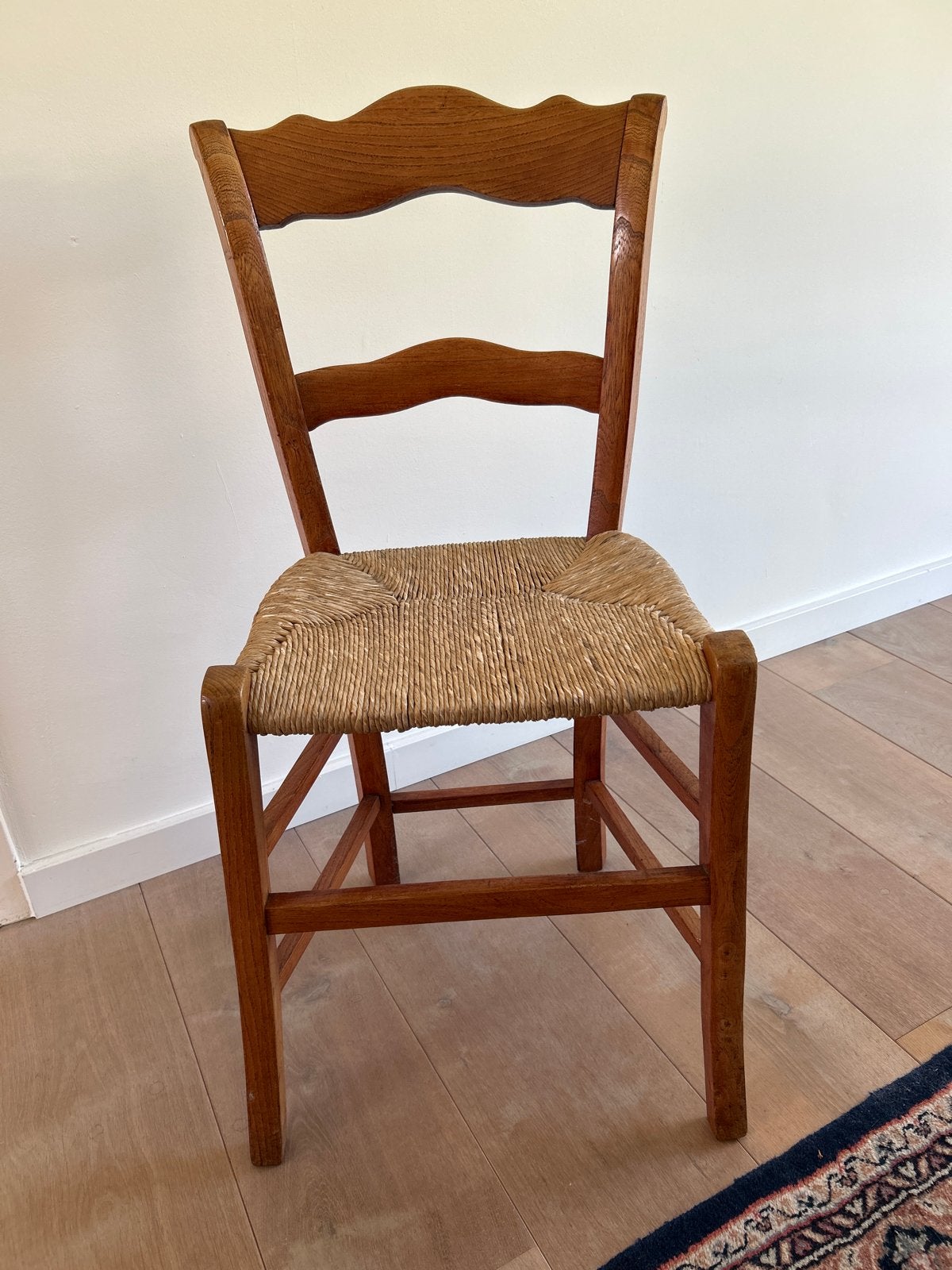 Houten stoel met rieten zitting, Ophalen, Gebruikt, Bruin, Eén